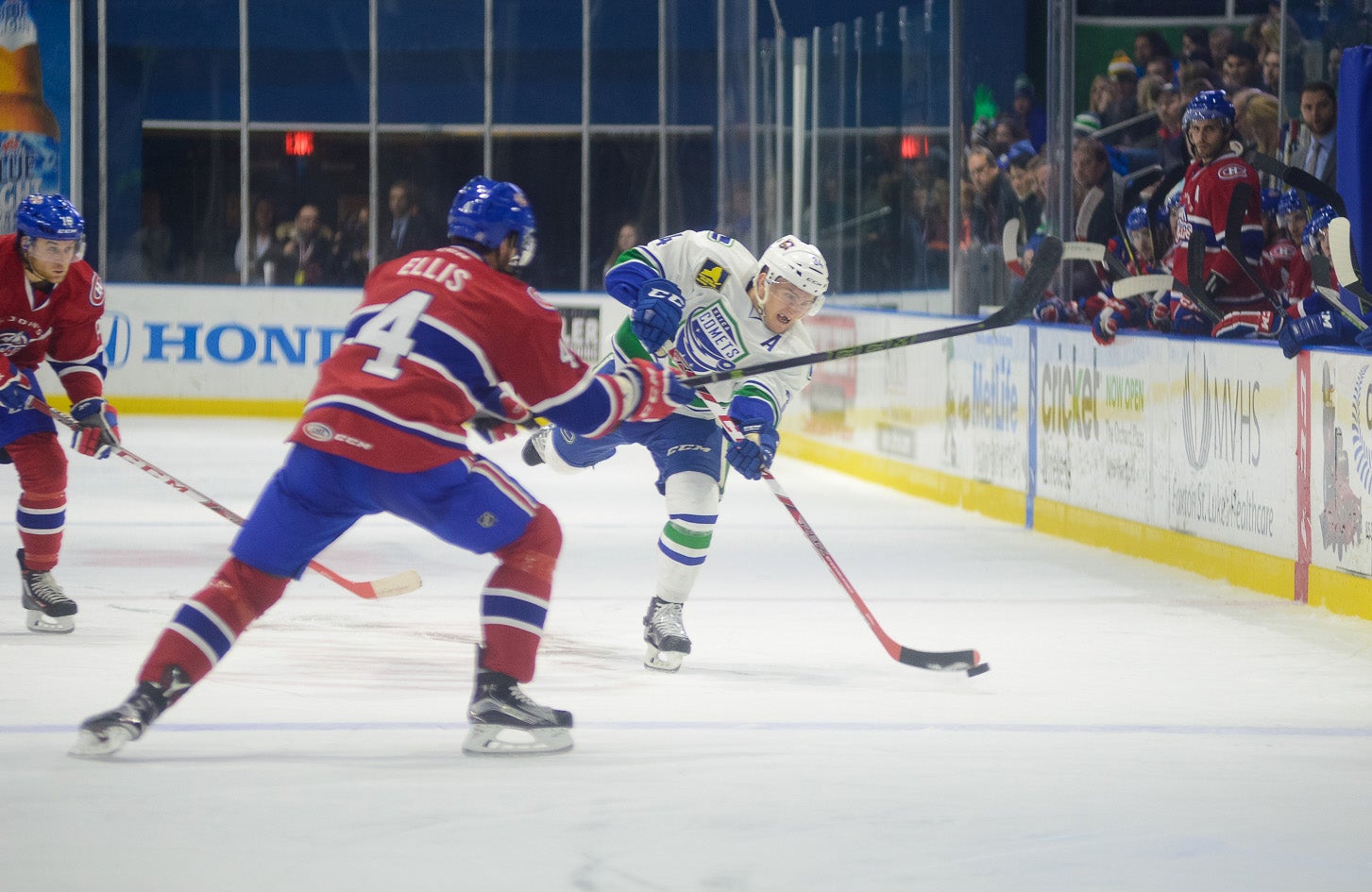 COMETS' POINT STREAK REACHES EIGHT GAMES, DROP OVERTIME TO MARLIES 5-4