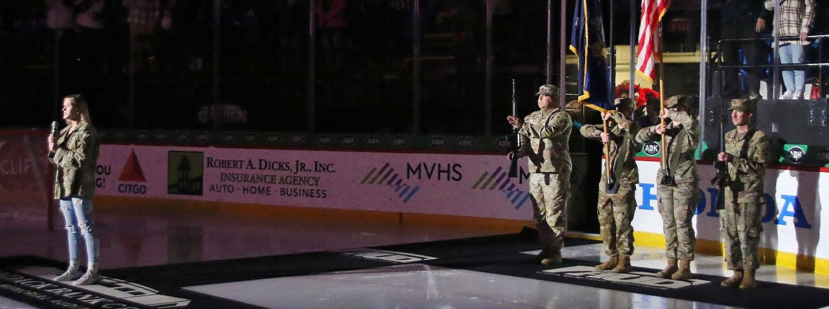 COMETS RECOGNIZE VIETNAM VETS ON MONDAY NIGHT