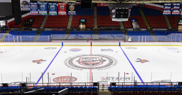 Utica Comets take to the ice for 2022-23 season